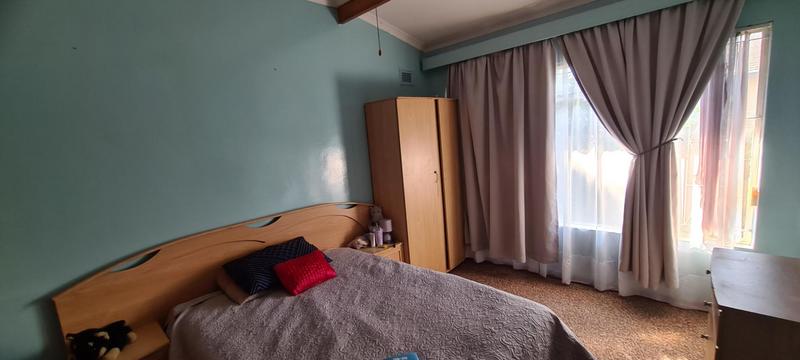 5 Bedroom Property for Sale in Glencoe KwaZulu-Natal