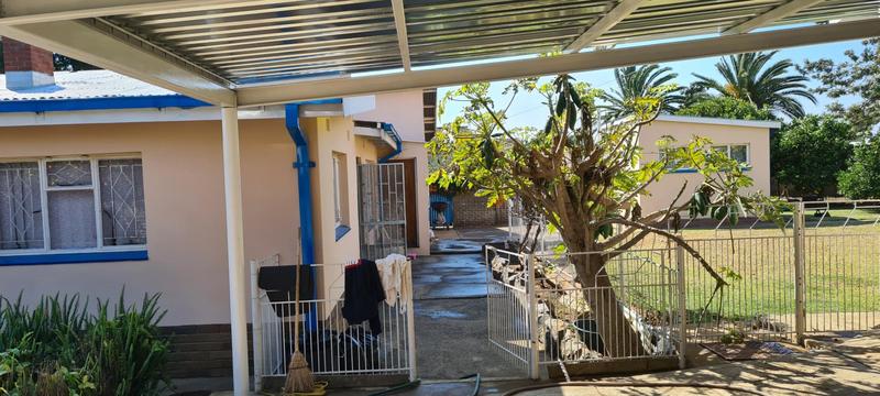 5 Bedroom Property for Sale in Glencoe KwaZulu-Natal