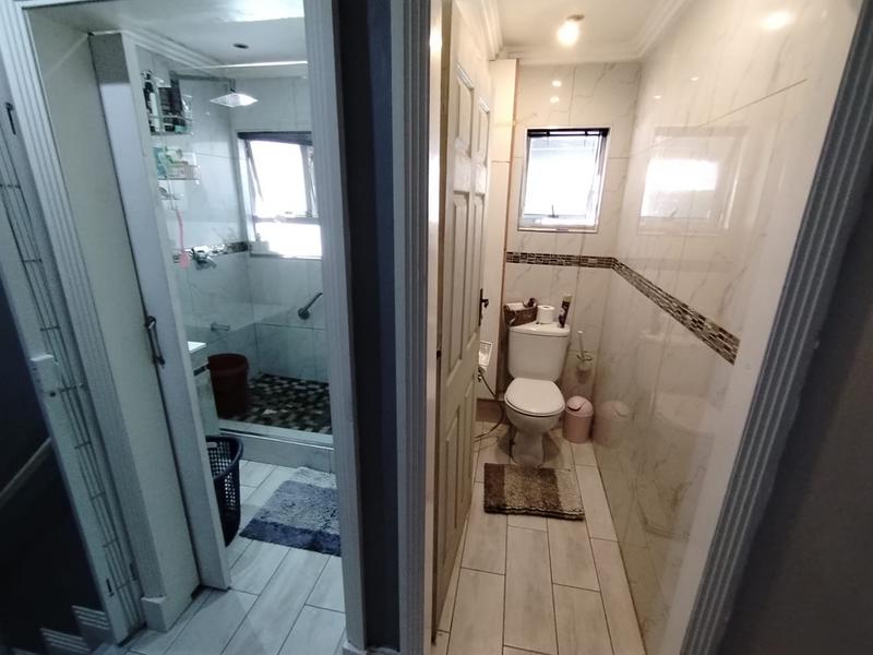 3 Bedroom Property for Sale in Clayfield KwaZulu-Natal