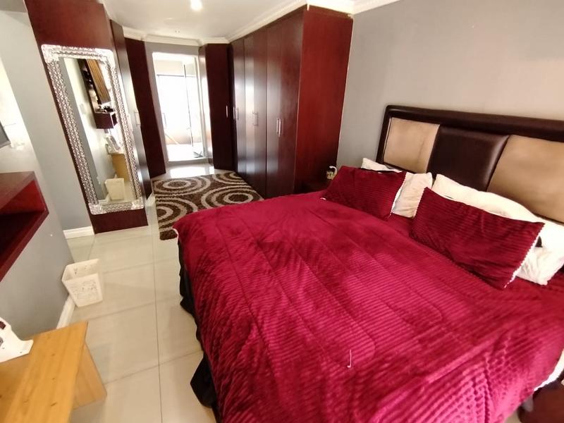 3 Bedroom Property for Sale in Clayfield KwaZulu-Natal