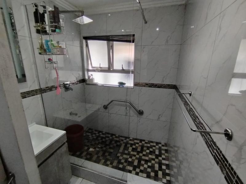 3 Bedroom Property for Sale in Clayfield KwaZulu-Natal