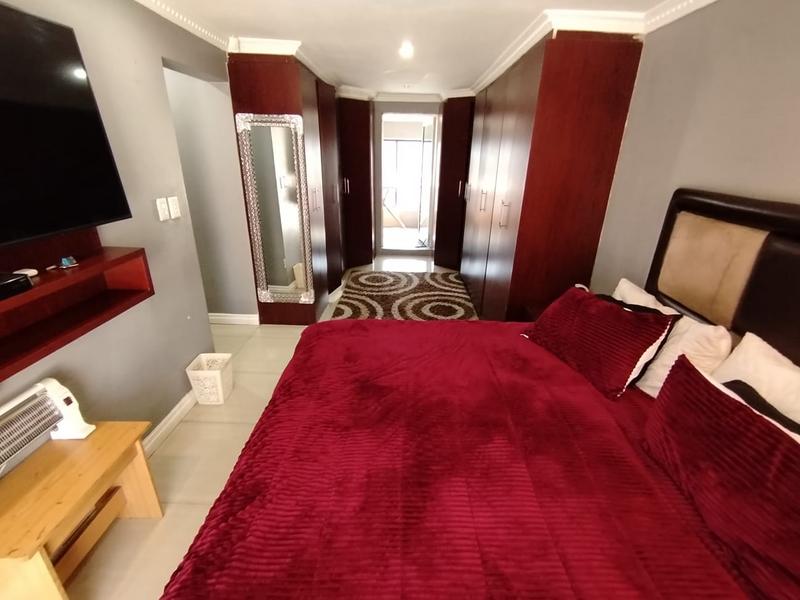 3 Bedroom Property for Sale in Clayfield KwaZulu-Natal