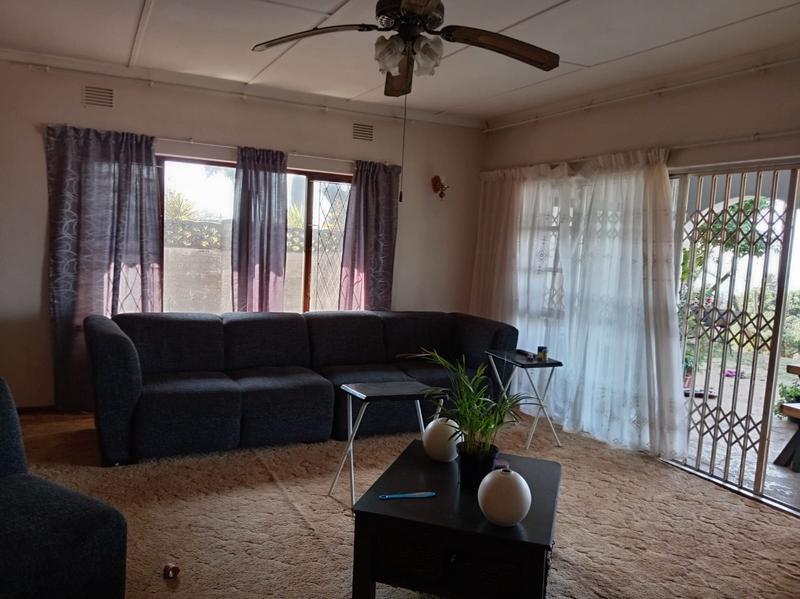 3 Bedroom Property for Sale in Shelly Beach KwaZulu-Natal