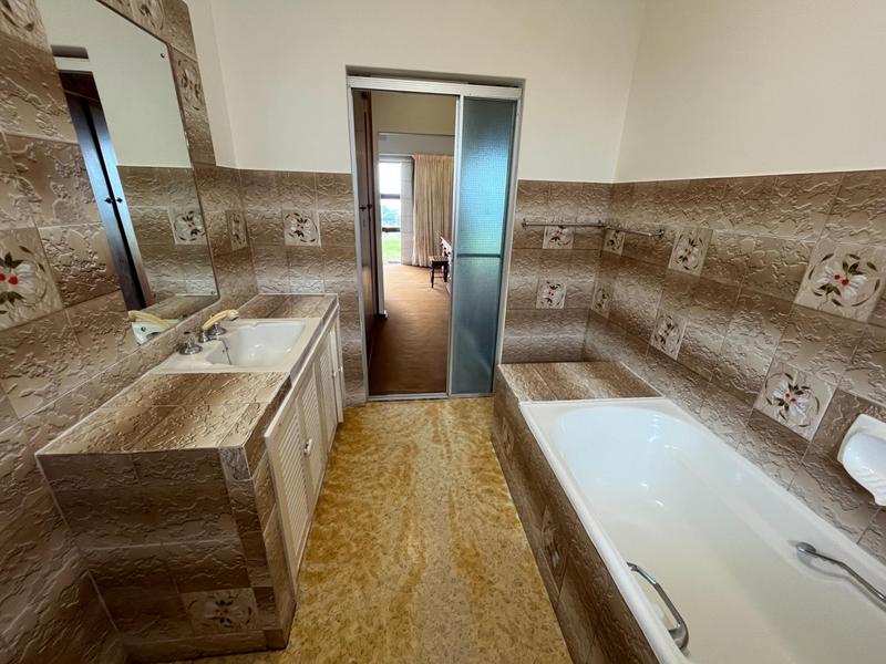 3 Bedroom Property for Sale in Shelly Beach KwaZulu-Natal