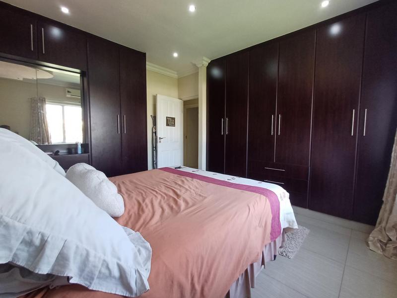 3 Bedroom Property for Sale in Bakerville Gardens KwaZulu-Natal