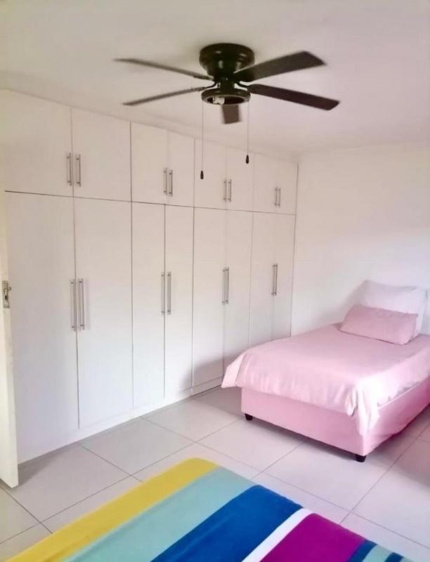 2 Bedroom Property for Sale in Umlazi KwaZulu-Natal