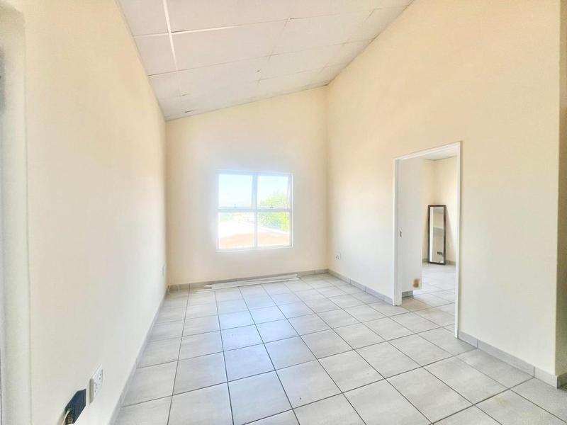 To Let 1 Bedroom Property for Rent in Chase Valley KwaZulu-Natal