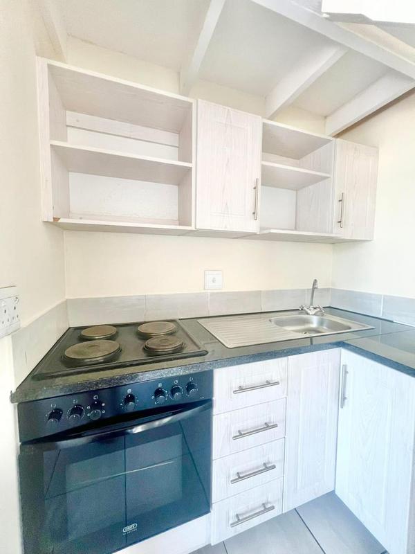 To Let 1 Bedroom Property for Rent in Chase Valley KwaZulu-Natal