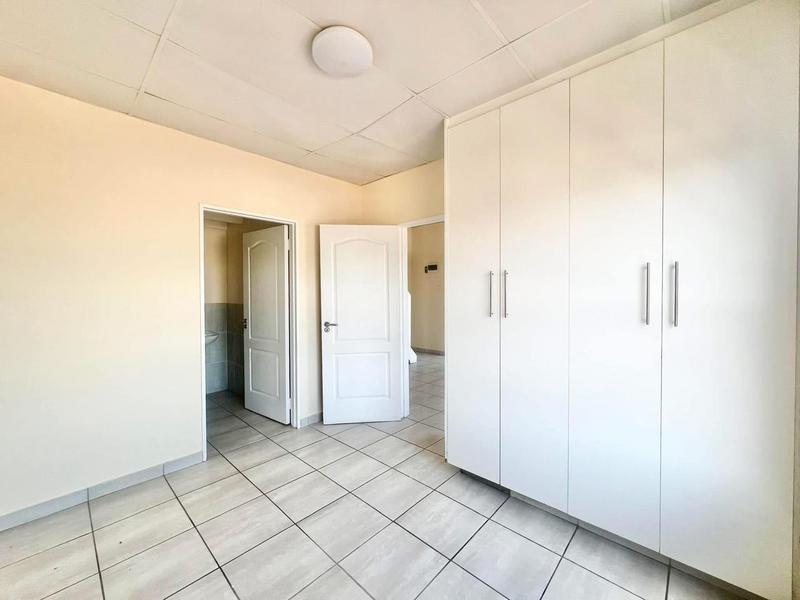 To Let 1 Bedroom Property for Rent in Chase Valley KwaZulu-Natal