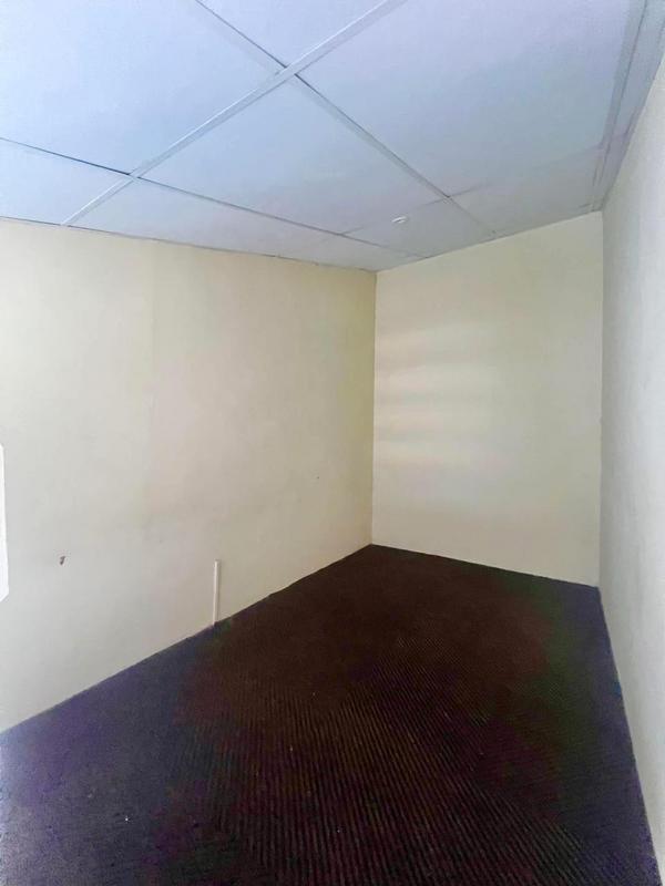 To Let 1 Bedroom Property for Rent in Chase Valley KwaZulu-Natal
