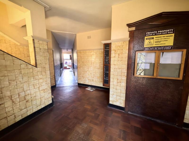 2 Bedroom Property for Sale in Durban Central KwaZulu-Natal