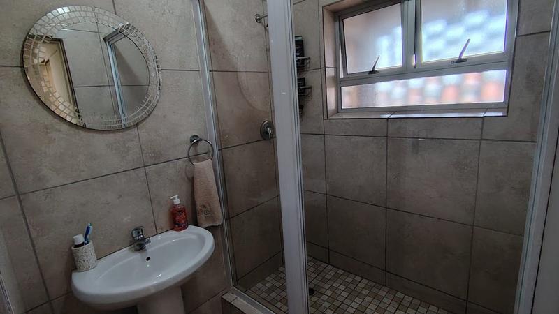 2 Bedroom Property for Sale in Malvern KwaZulu-Natal