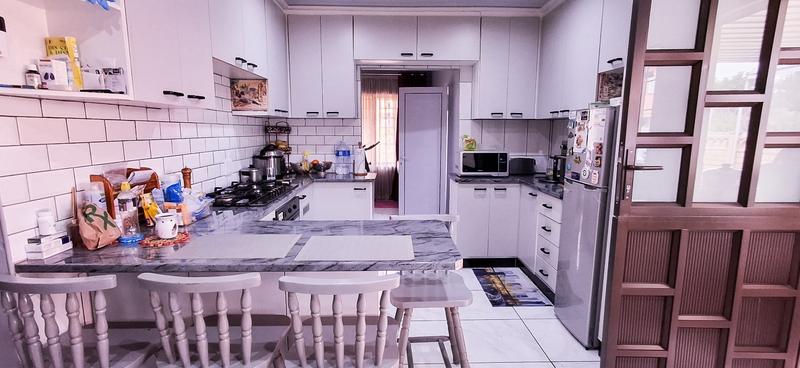 3 Bedroom Property for Sale in Palmview KwaZulu-Natal