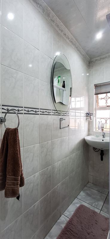 3 Bedroom Property for Sale in Palmview KwaZulu-Natal