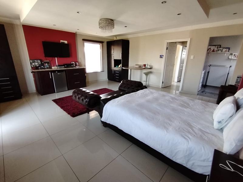 4 Bedroom Property for Sale in Woodview KwaZulu-Natal