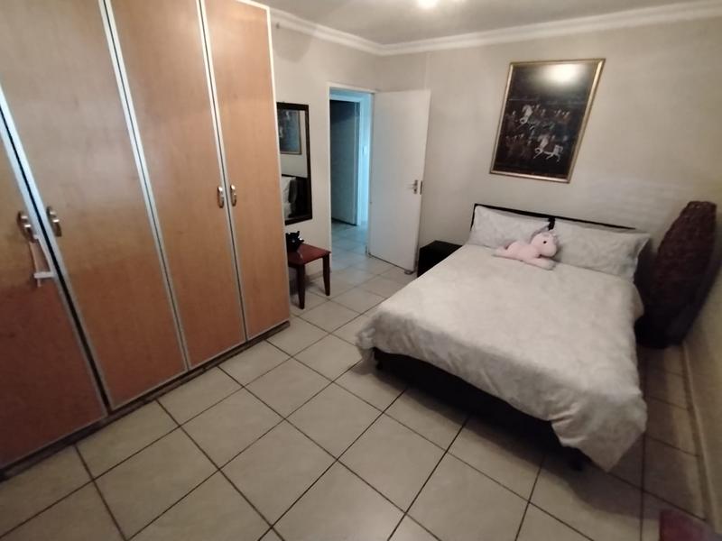4 Bedroom Property for Sale in Woodview KwaZulu-Natal