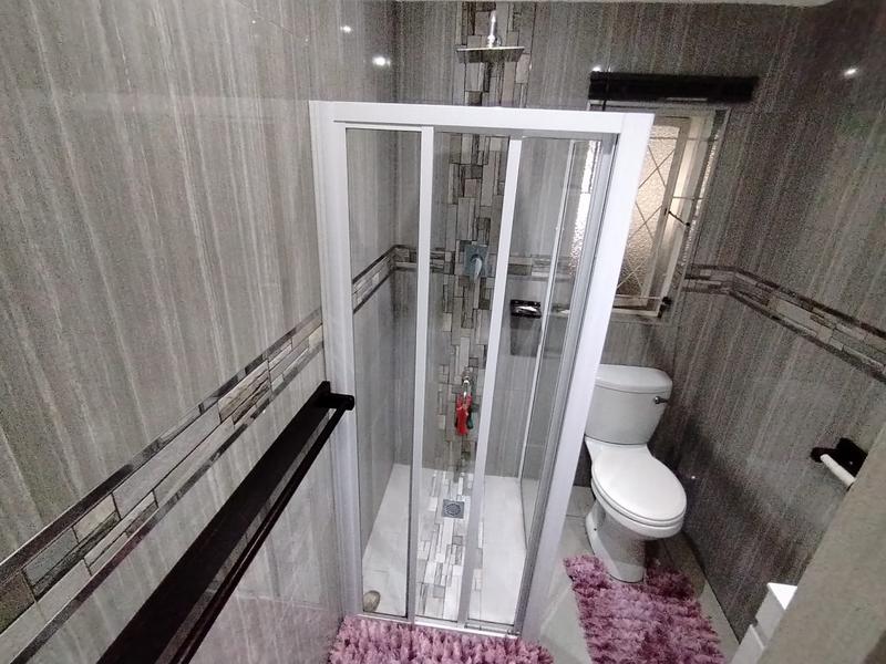 4 Bedroom Property for Sale in Woodview KwaZulu-Natal
