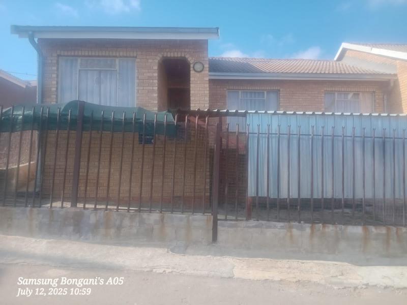 3 Bedroom Property for Sale in Steadville KwaZulu-Natal