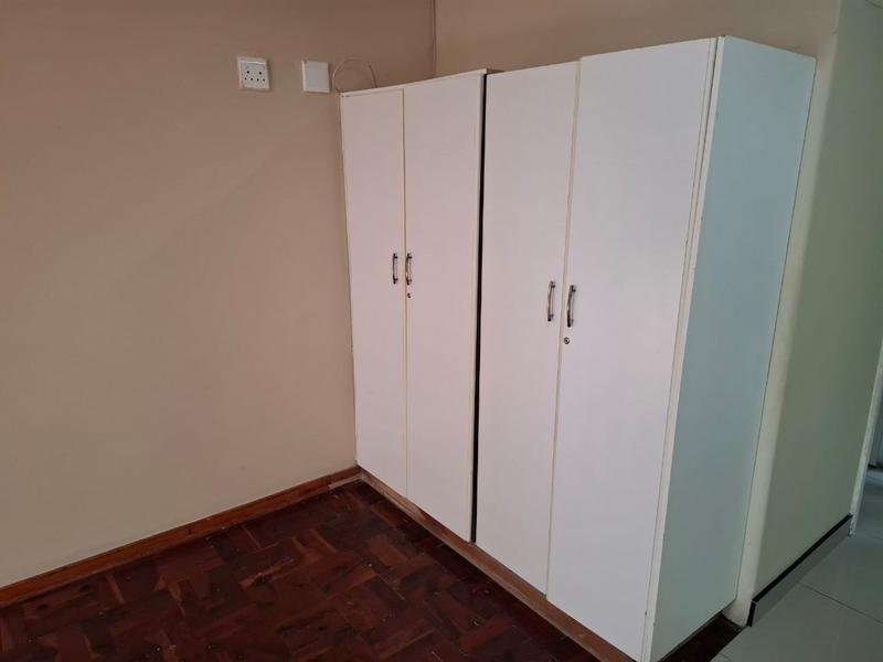 To Let 1 Bedroom Property for Rent in Morningside KwaZulu-Natal