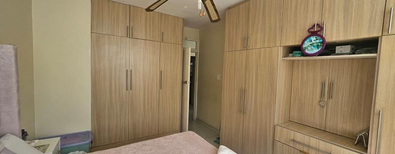 2 Bedroom Property for Sale in North Beach KwaZulu-Natal