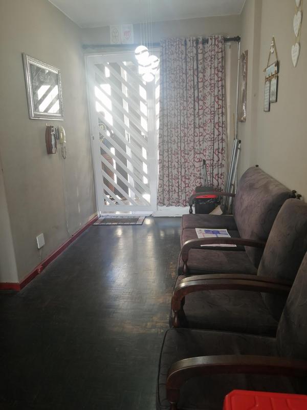 1 Bedroom Property for Sale in North Beach KwaZulu-Natal