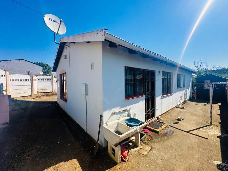 To Let 3 Bedroom Property for Rent in Newlands East KwaZulu-Natal