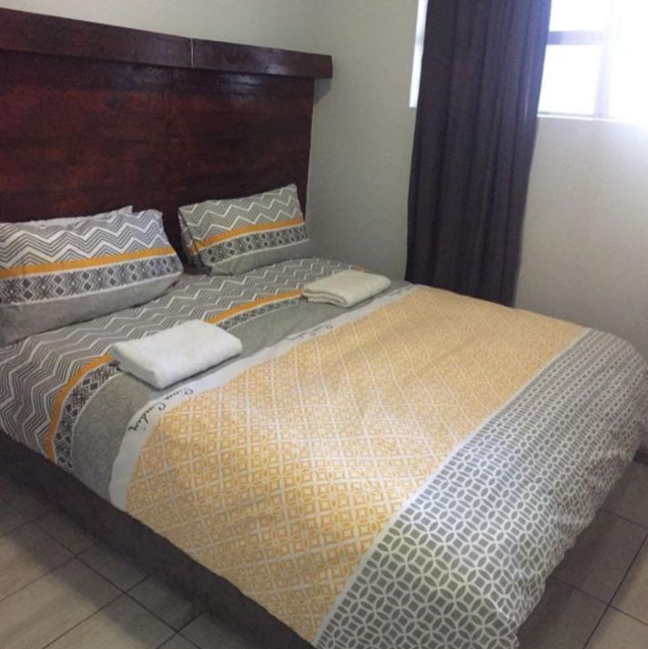 To Let 1 Bedroom Property for Rent in South Beach KwaZulu-Natal