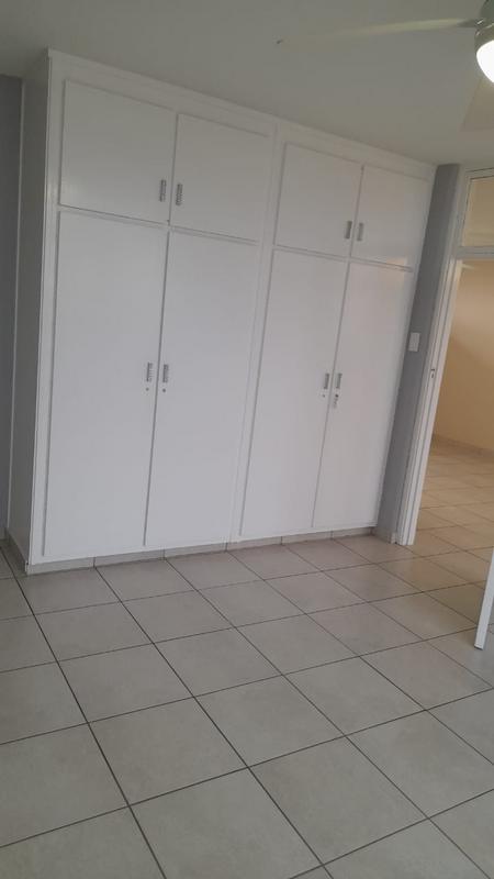 1 Bedroom Property for Sale in Pinetown KwaZulu-Natal