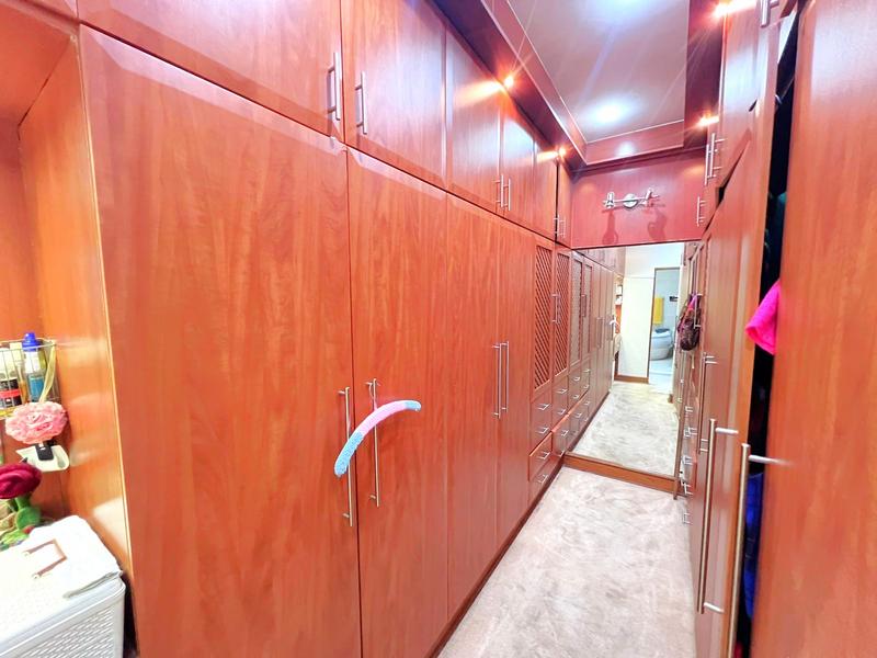 4 Bedroom Property for Sale in Manaba Beach KwaZulu-Natal