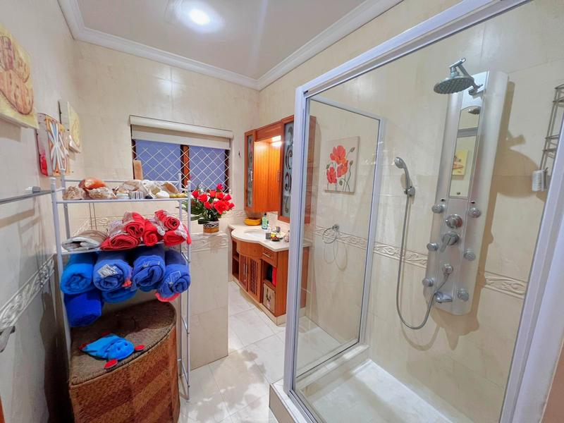 4 Bedroom Property for Sale in Manaba Beach KwaZulu-Natal