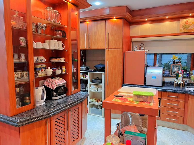 4 Bedroom Property for Sale in Manaba Beach KwaZulu-Natal