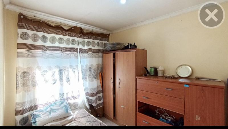 2 Bedroom Property for Sale in Umlazi KwaZulu-Natal