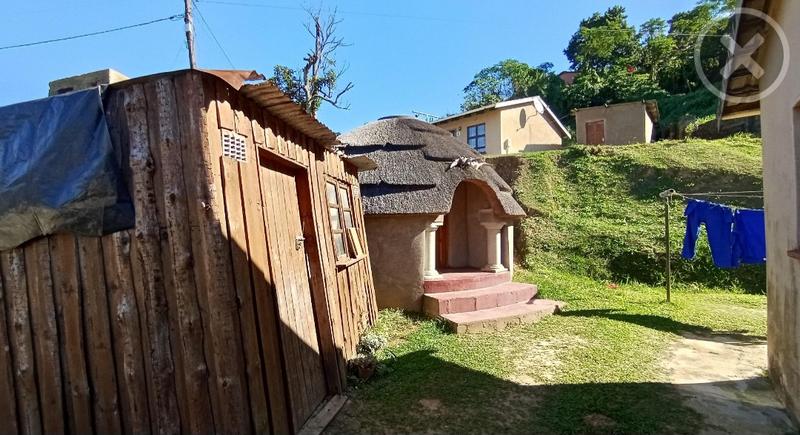 2 Bedroom Property for Sale in Umlazi KwaZulu-Natal