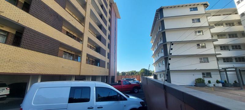 2 Bedroom Property for Sale in Amanzimtoti KwaZulu-Natal
