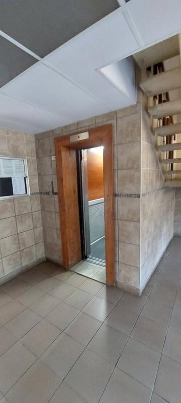 2 Bedroom Property for Sale in Amanzimtoti KwaZulu-Natal