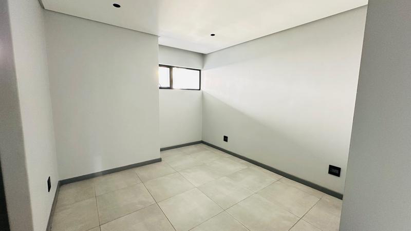To Let 2 Bedroom Property for Rent in Umhlanga Ridge KwaZulu-Natal