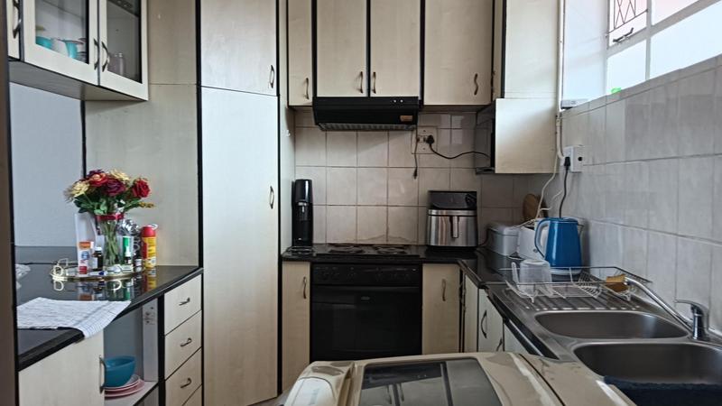 2 Bedroom Property for Sale in Pinetown KwaZulu-Natal