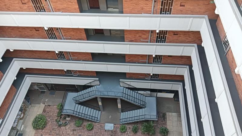 2 Bedroom Property for Sale in Pinetown KwaZulu-Natal