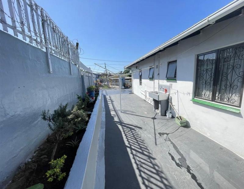 2 Bedroom Property for Sale in Wiggins KwaZulu-Natal