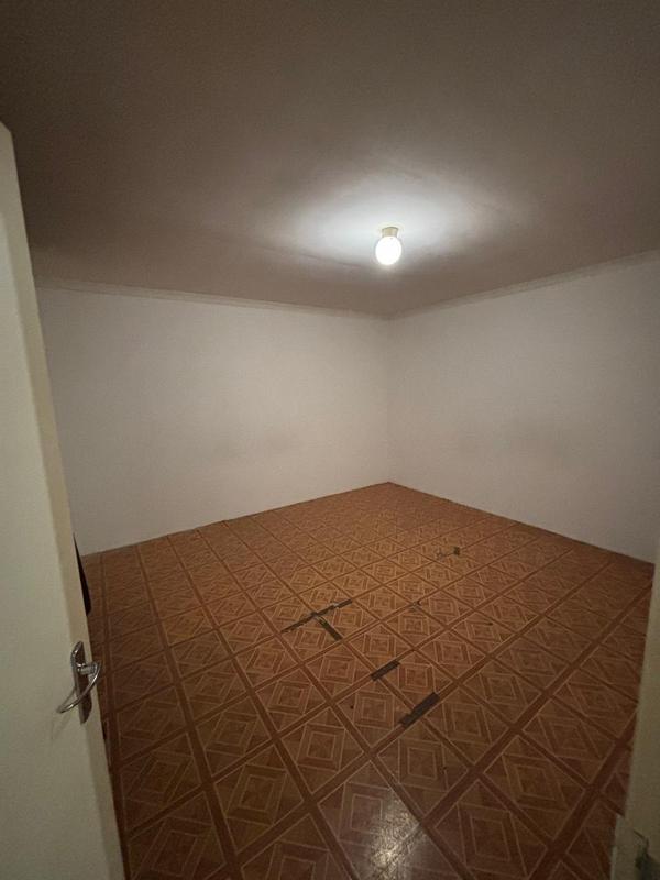 To Let 1 Bedroom Property for Rent in Woodview KwaZulu-Natal
