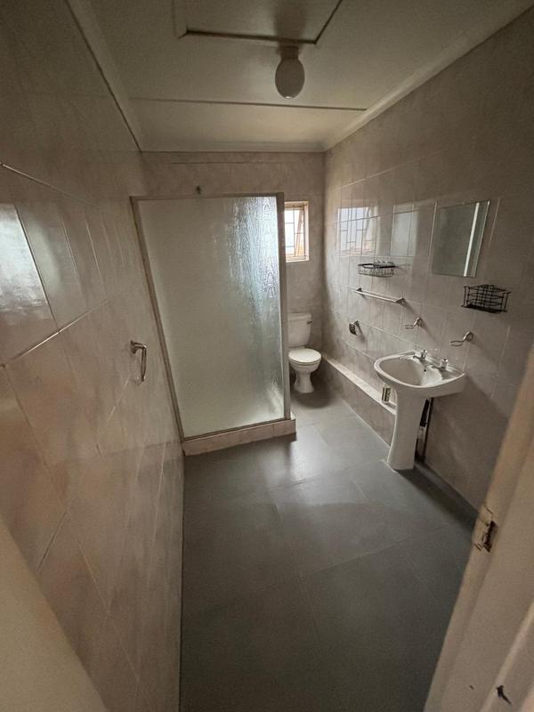 To Let 1 Bedroom Property for Rent in Woodview KwaZulu-Natal