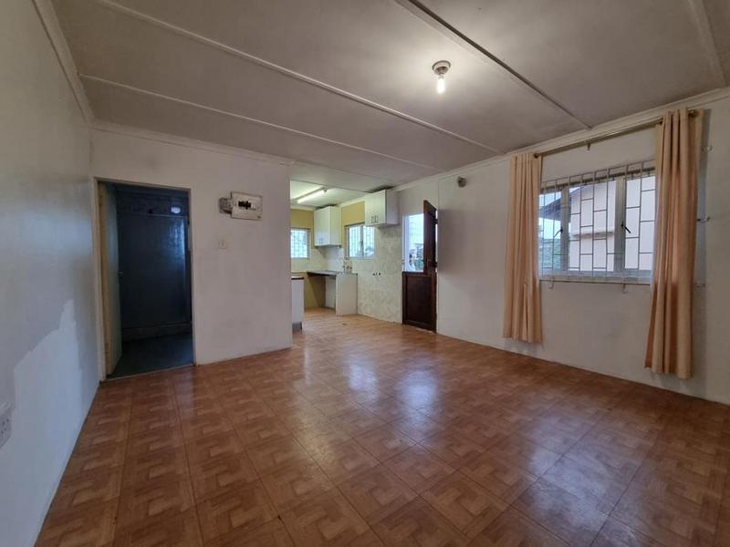 To Let 1 Bedroom Property for Rent in Woodview KwaZulu-Natal