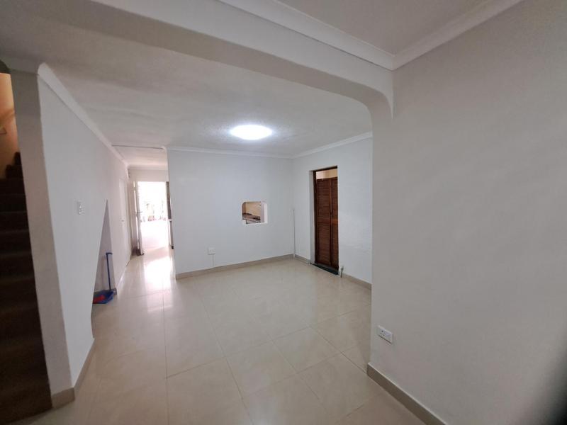 4 Bedroom Property for Sale in Caneside KwaZulu-Natal