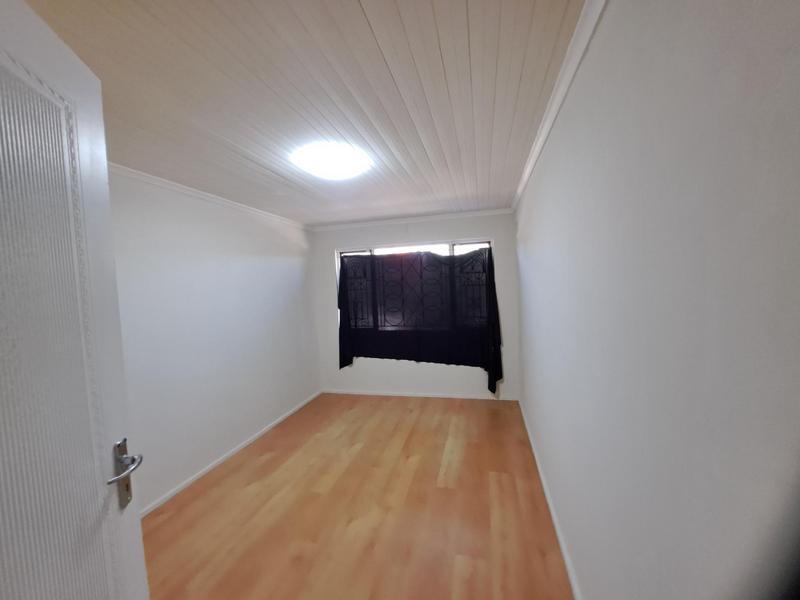 4 Bedroom Property for Sale in Caneside KwaZulu-Natal