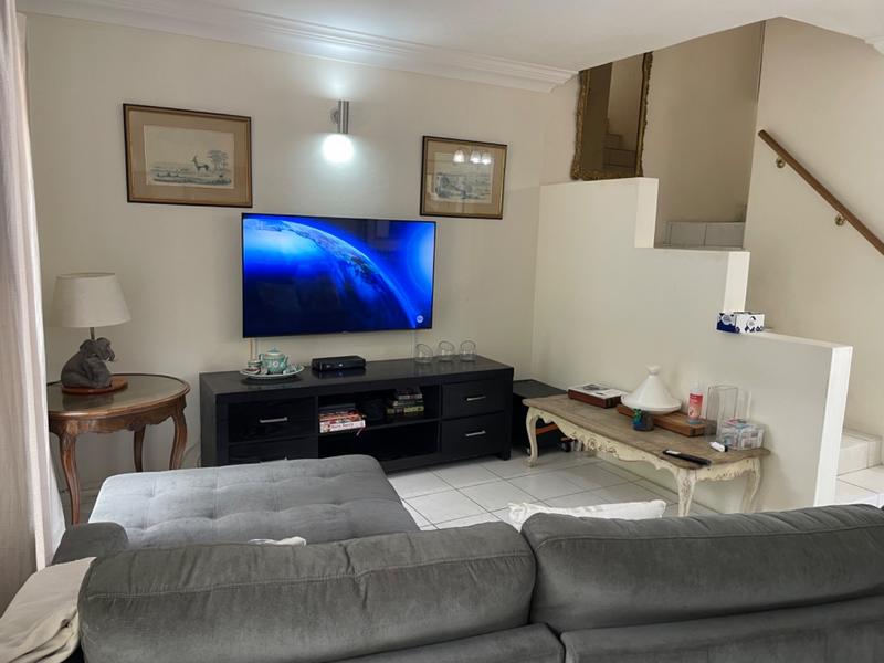 2 Bedroom Property for Sale in Umhlanga KwaZulu-Natal