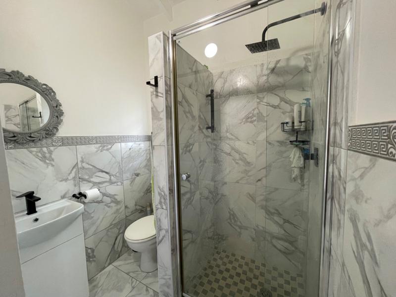 2 Bedroom Property for Sale in Umhlanga KwaZulu-Natal