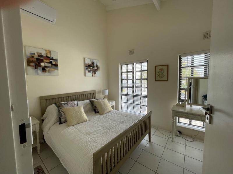 2 Bedroom Property for Sale in Umhlanga KwaZulu-Natal