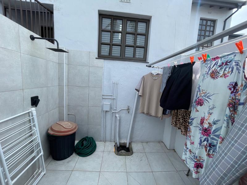 2 Bedroom Property for Sale in Umhlanga KwaZulu-Natal