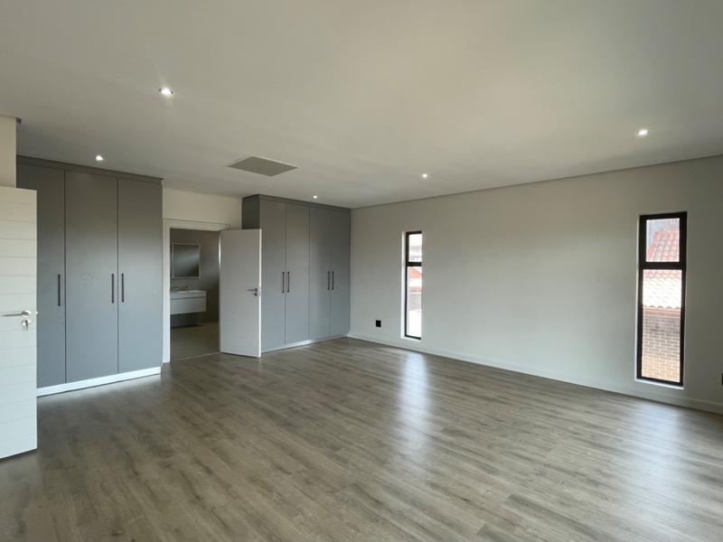 3 Bedroom Property for Sale in Umhlanga KwaZulu-Natal