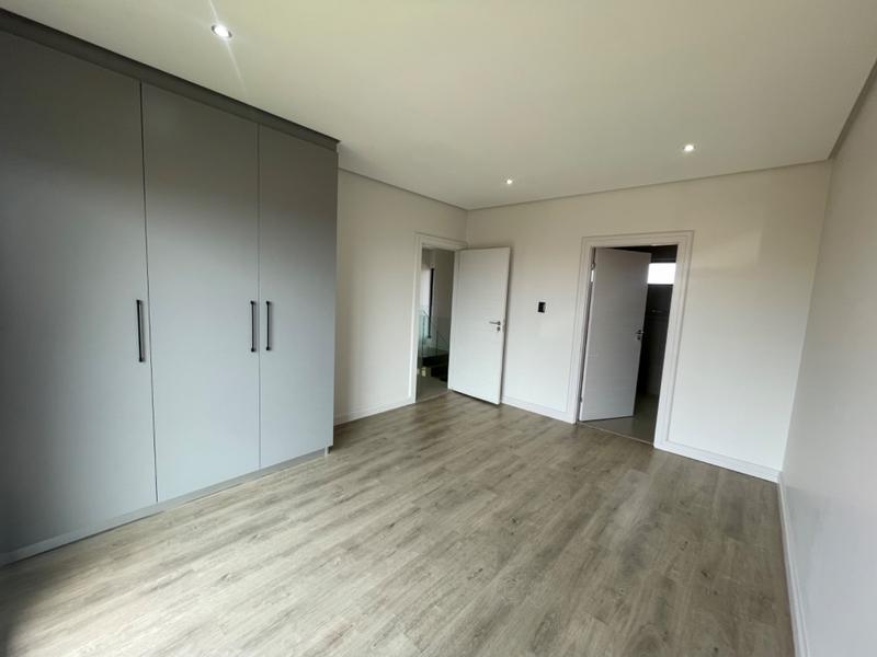 3 Bedroom Property for Sale in Umhlanga KwaZulu-Natal